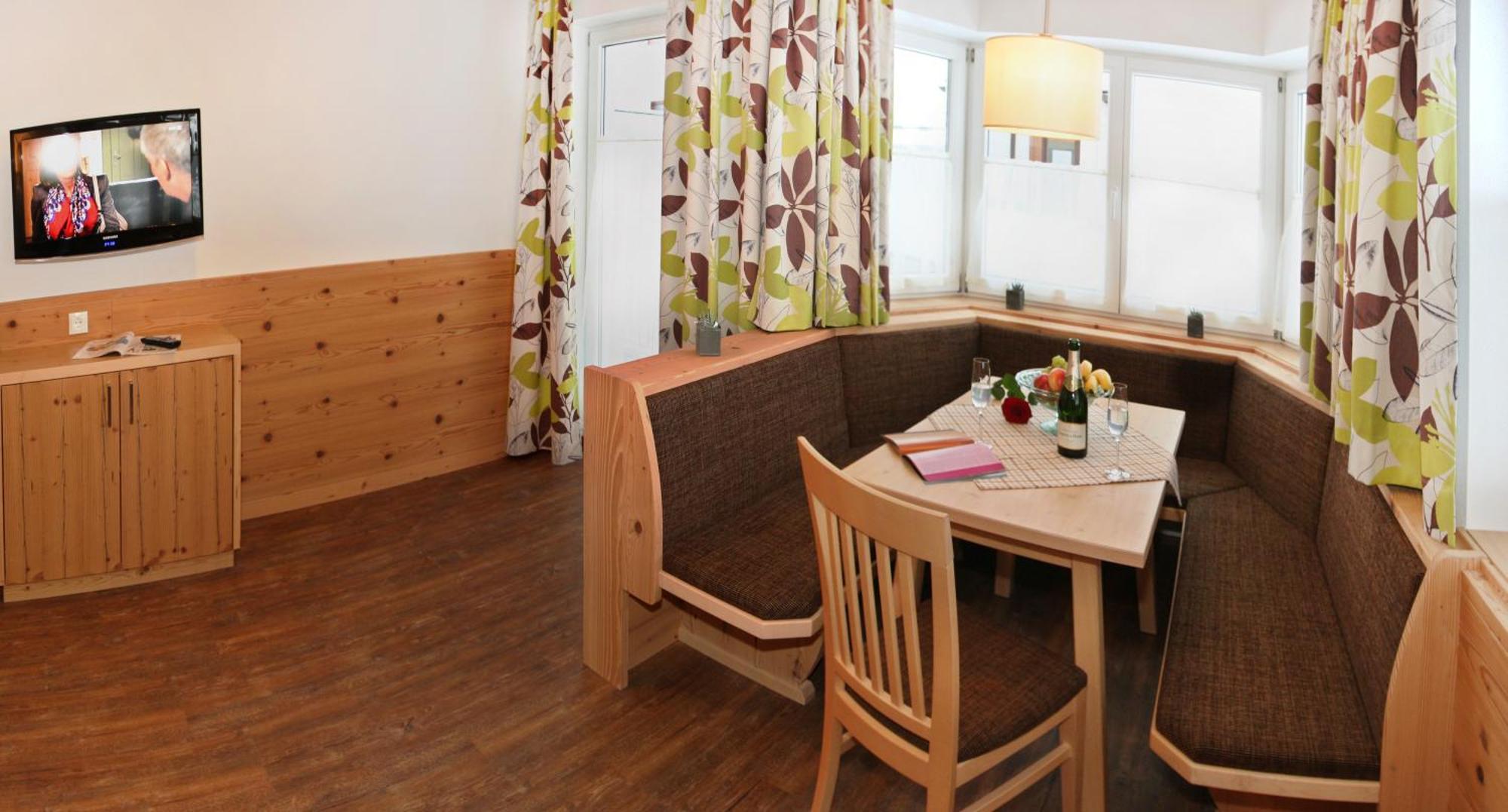 צל אם צילר Appartements Alpenkristall מראה חיצוני תמונה