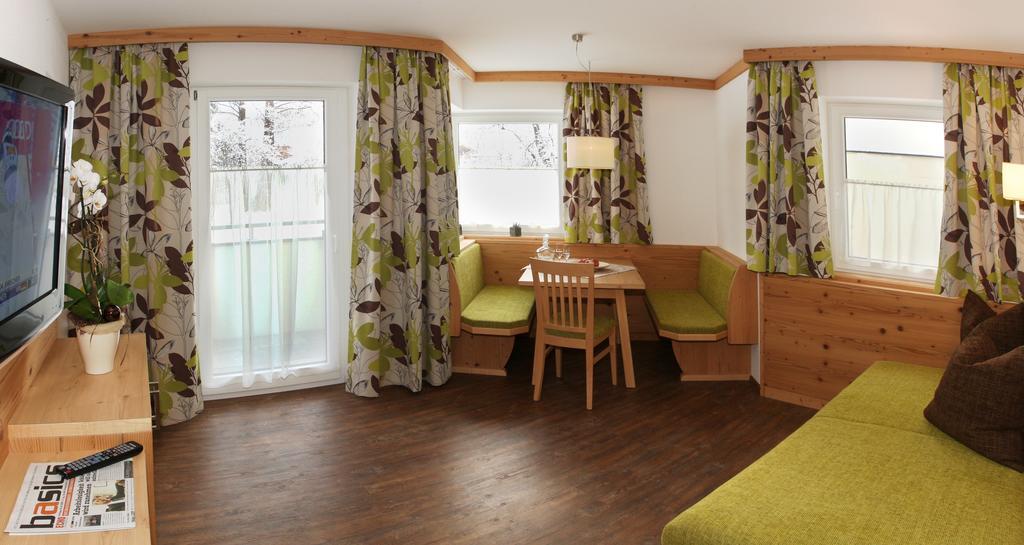 צל אם צילר Appartements Alpenkristall מראה חיצוני תמונה