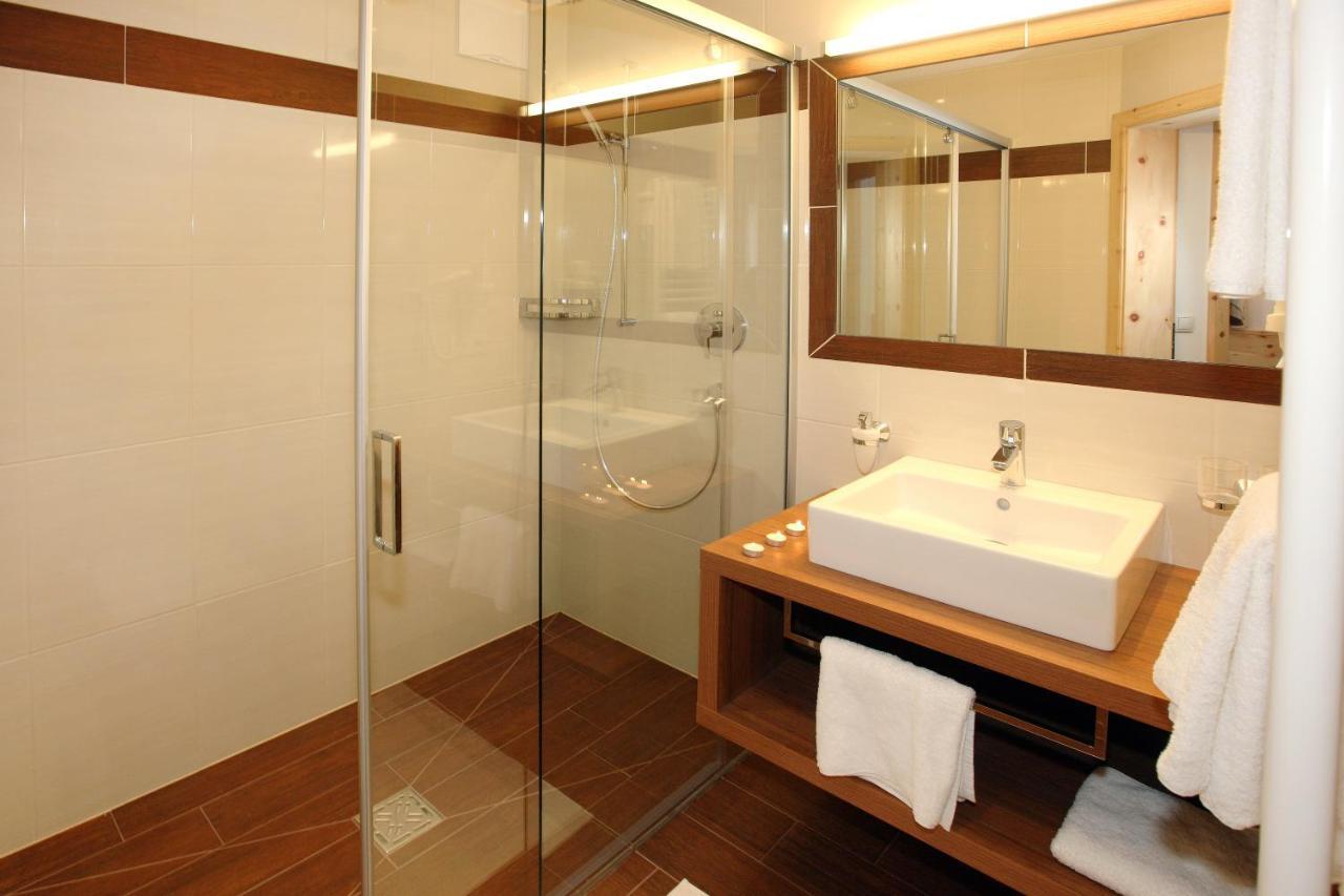 צל אם צילר Appartements Alpenkristall חדר תמונה